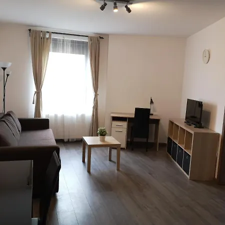 Apartment Aapartman 1.0 Pecs